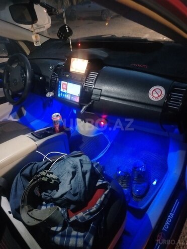 Toyota Prius 2009, 20,085 km - 1.5 l - Yevlax