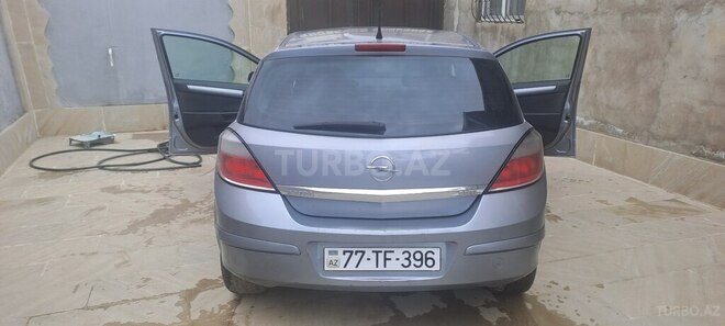 Opel Astra 2005, 330,000 km - 1.3 l - Bakı