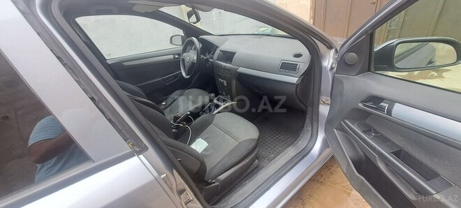 Opel Astra 2005, 330,000 km - 1.3 l - Bakı