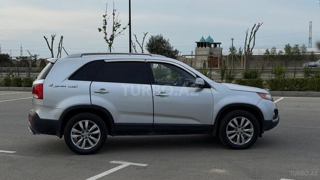 Kia Sorento 2009, 299,500 km - 2.0 л - Bakı