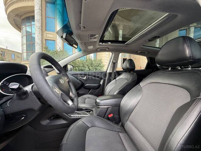 Hyundai ix35 2011, 200,000 km - 2.0 l - Bakı