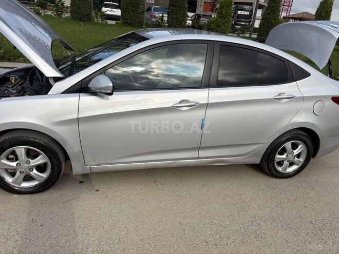 Hyundai Accent 2012, 121,400 km - 1.4 l - Bakı