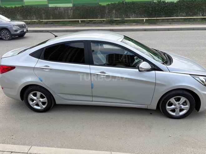 Hyundai Accent 2012, 121,400 km - 1.4 l - Bakı
