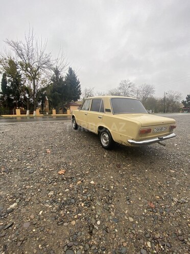 LADA (VAZ) 21011 1978, 486,645 km - 1.3 l - Salyan
