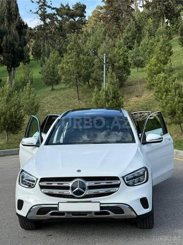 Mercedes GLC 300 4MATIC 2020, 140,000 km - 2.0 л - Bakı