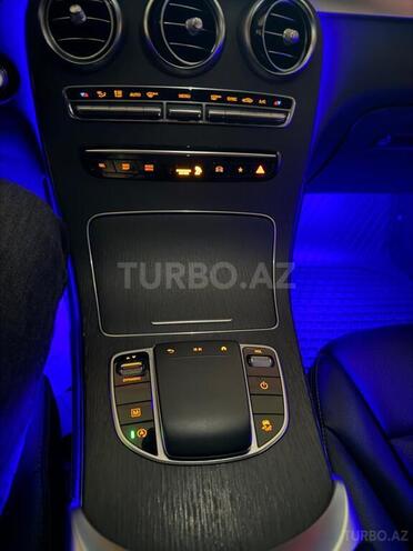 Mercedes GLC 300 4MATIC 2020, 140,000 km - 2.0 л - Bakı