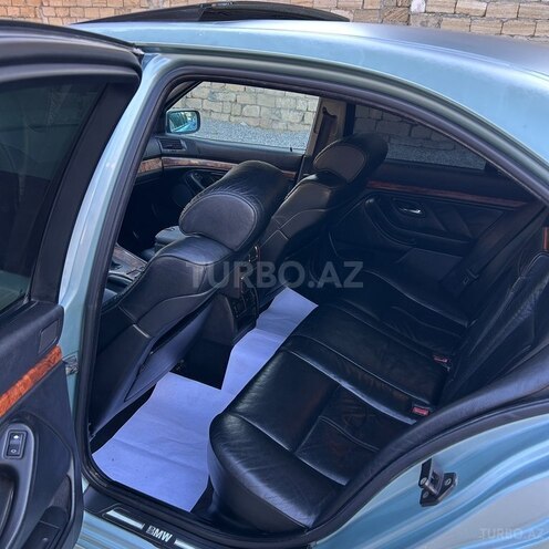 BMW 528 1997, 480,000 km - 2.8 l - Göyçay