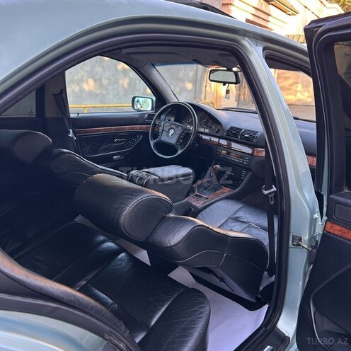 BMW 528 1997, 480,000 km - 2.8 l - Göyçay