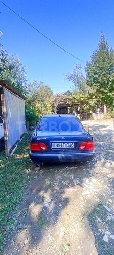 Mercedes E 280 1999, 613,585 km - 2.8 л - Şəki