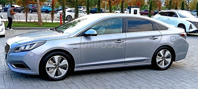 Hyundai Sonata 2015, 198,560 km - 2.0 l - Bakı