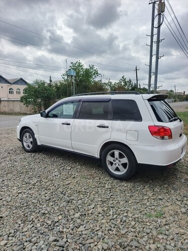 Mitsubishi Airtrek 2002, 334,000 km - 2.0 l - Masallı