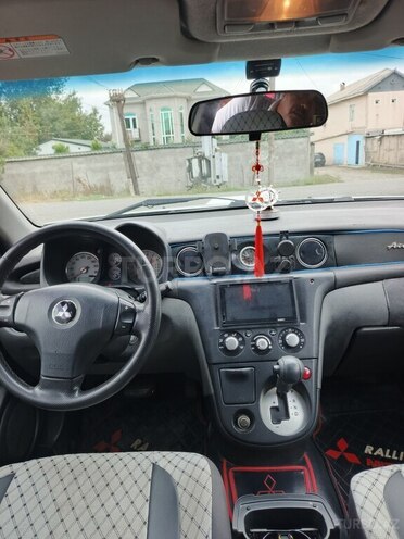 Mitsubishi Airtrek 2002, 334,000 km - 2.0 l - Masallı