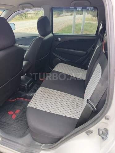 Mitsubishi Airtrek 2002, 334,000 km - 2.0 l - Masallı