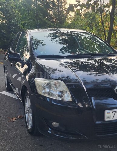Toyota Auris 2007, 800,000 km - 1.4 л - Şamaxı
