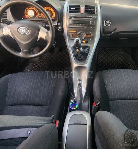 Toyota Auris 2007, 800,000 km - 1.4 л - Şamaxı