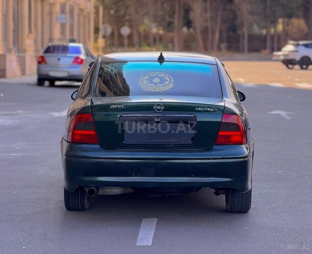 Opel Vectra 2000, 350,000 km - 1.6 l - Bakı
