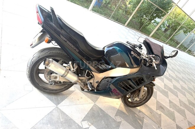 Suzuki GSR 750 1996, 72,400 km - 0.9 l - Gəncə
