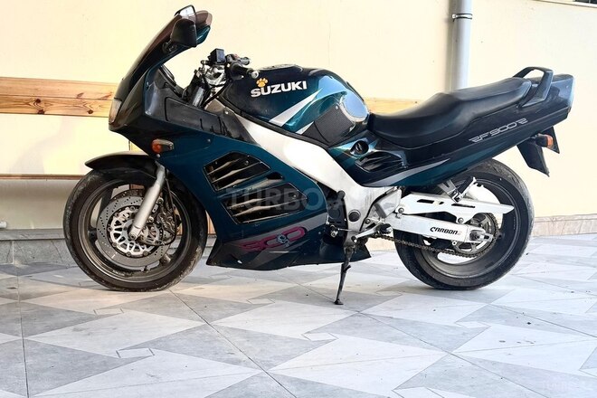 Suzuki GSR 750 1996, 72,400 km - 0.9 l - Gəncə