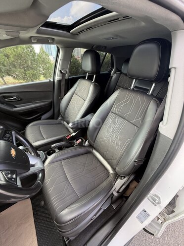 Chevrolet Trax 2018, 240,000 km - 1.8 l - Bakı