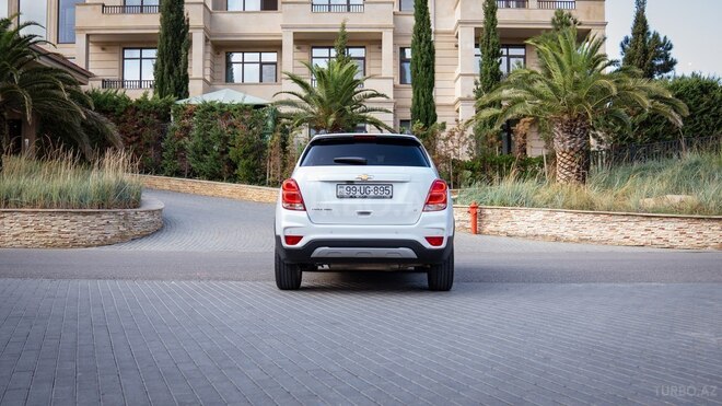 Chevrolet Trax 2018, 240,000 km - 1.8 l - Bakı