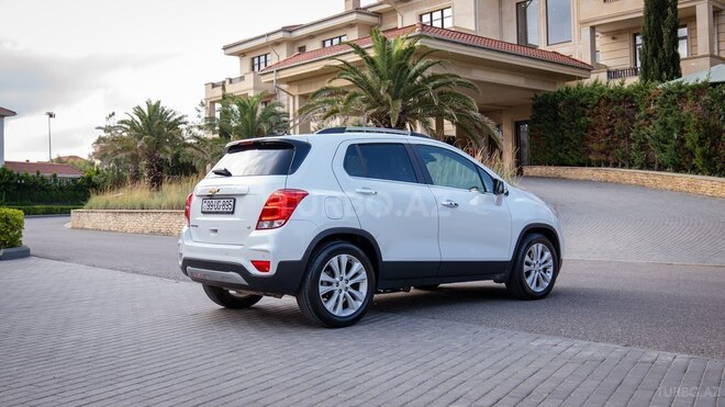 Chevrolet Trax 2018, 240,000 km - 1.8 l - Bakı