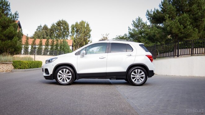 Chevrolet Trax 2018, 240,000 km - 1.8 l - Bakı