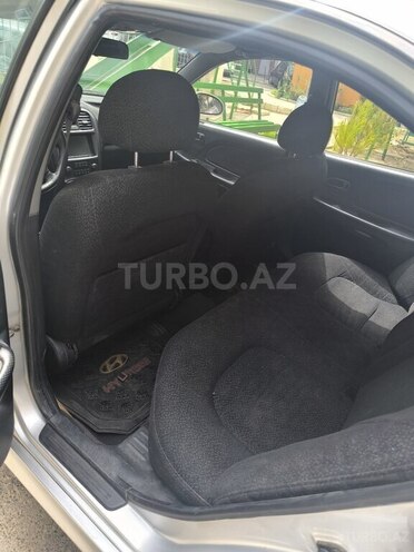 Hyundai Sonata 2004, 325,150 km - 2.0 l - Bakı