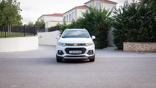 Chevrolet Trax 2018, 240,000 km - 1.8 l - Bakı