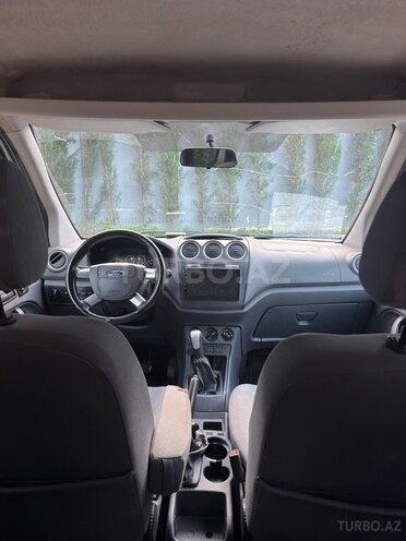 Ford Tourneo Connect 2009, 403,534 km - 1.8 л - Bakı