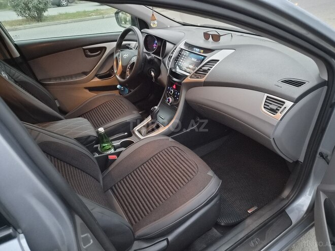 Hyundai Elantra 2014, 216,907 km - 1.8 l - Sumqayıt