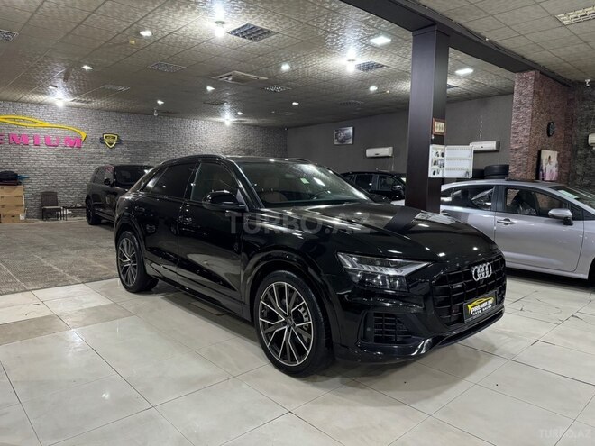 Audi Q8 2022, 85,000 km - 3.0 l - Bakı