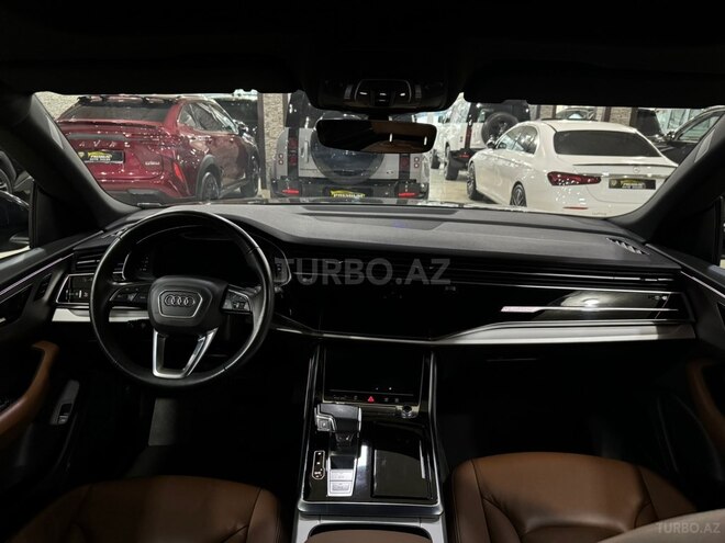 Audi Q8 2022, 85,000 km - 3.0 l - Bakı