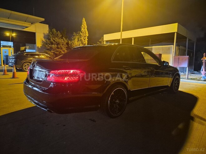 Mercedes E 250 2011, 241,453 km - 1.8 л - Bakı