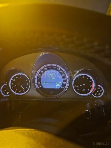Mercedes E 250 2011, 241,453 km - 1.8 л - Bakı