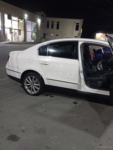 Volkswagen Passat 2009, 214,600 km - 2.0 л - Ağsu