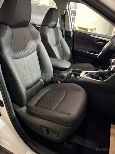 Toyota RAV4 2024, 0 km - 2.5 l - Bakı