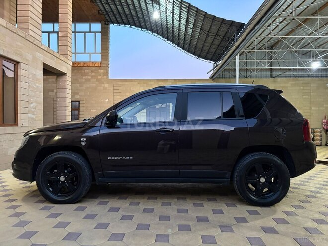 Jeep Compass 2013, 144,000 km - 2.4 l - Tovuz