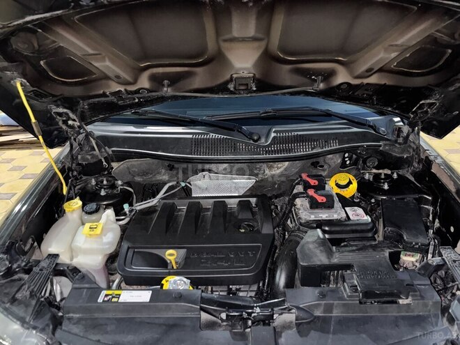 Jeep Compass 2013, 144,000 km - 2.4 l - Tovuz