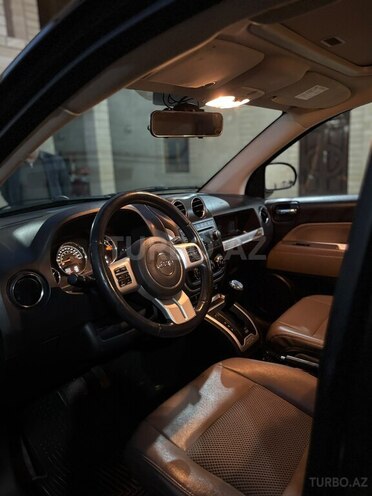 Jeep Compass 2013, 144,000 km - 2.4 l - Tovuz