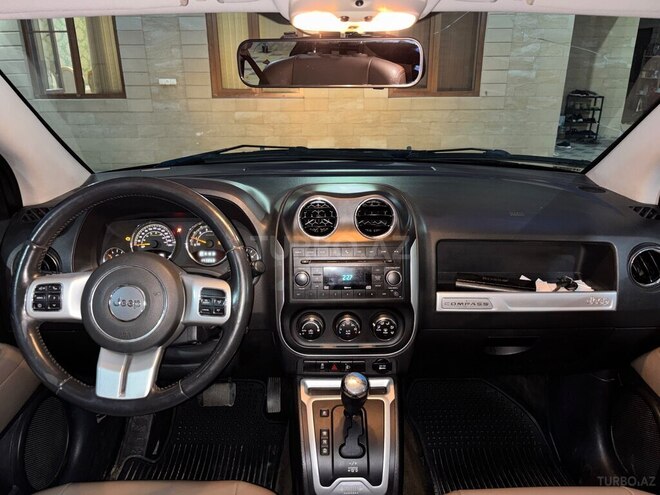 Jeep Compass 2013, 144,000 km - 2.4 l - Tovuz