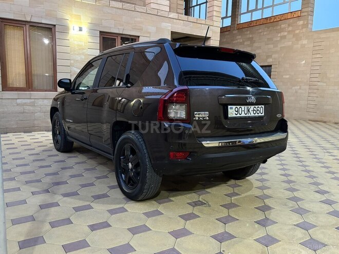 Jeep Compass 2013, 144,000 km - 2.4 l - Tovuz