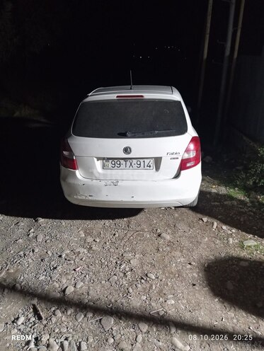 Skoda Fabia 2011, 355,200 km - 1.6 l - Ağsu