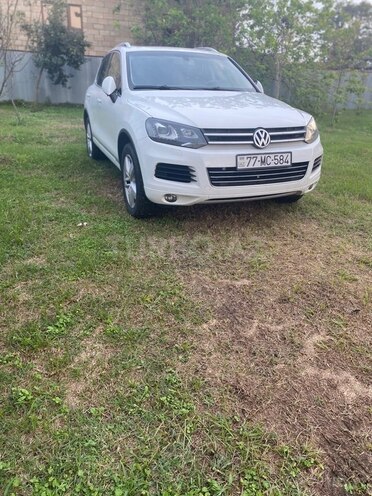 Volkswagen Touareg 2013, 210,000 km - 3.6 л - Balakən