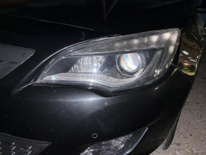 Opel Astra 2012, 142,000 km - 1.6 l - Bakı