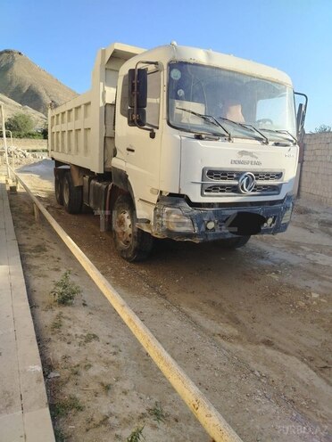 HOWO Sinotruk 2012, 330,000 km - 9.5 l - Bakı