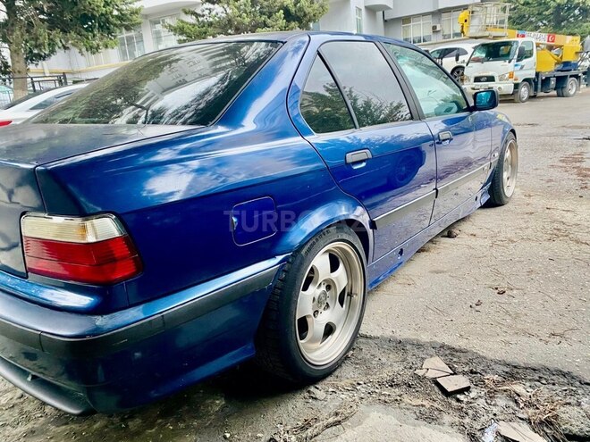 BMW 325 1998, 300,000 km - 2.5 l - Bakı