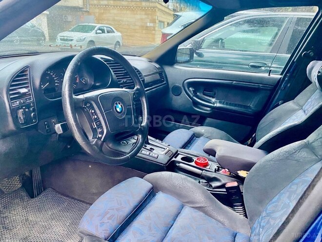 BMW 325 1998, 300,000 km - 2.5 l - Bakı