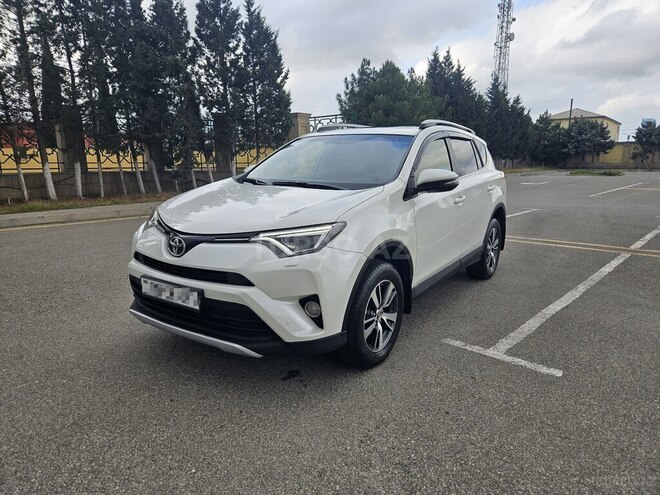 Toyota RAV4 2018, 243,300 km - 2.0 л - Bakı