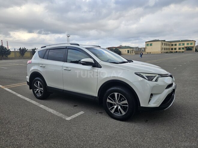 Toyota RAV4 2018, 243,300 km - 2.0 л - Bakı