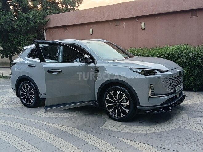 Changan CS 55 Plus 2025, 15,000 km - 1.5 l - Bakı